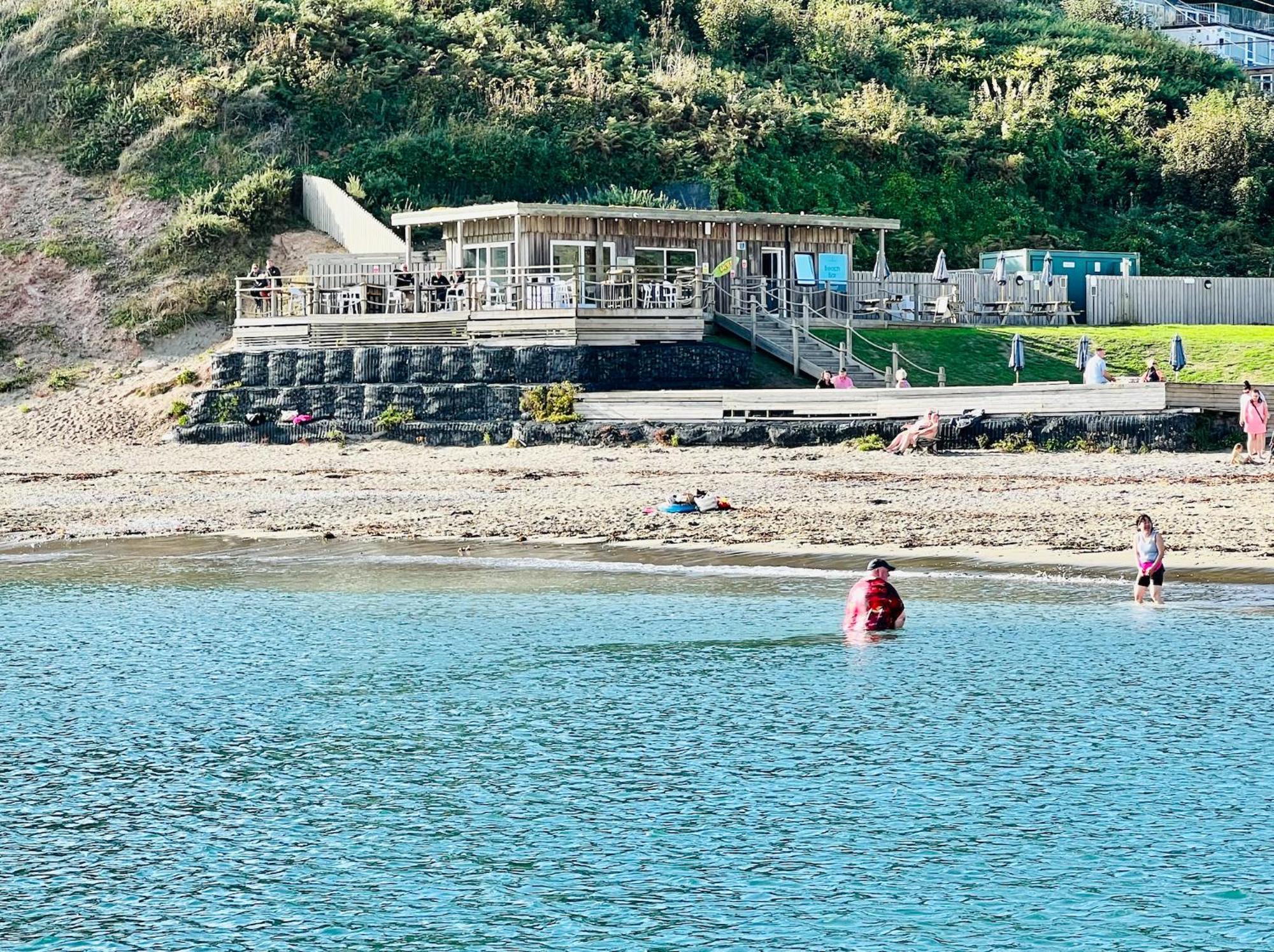 2 Bedroom Luxury Beach Apartment Millendreath Saint Martin (Looe) Exterior foto